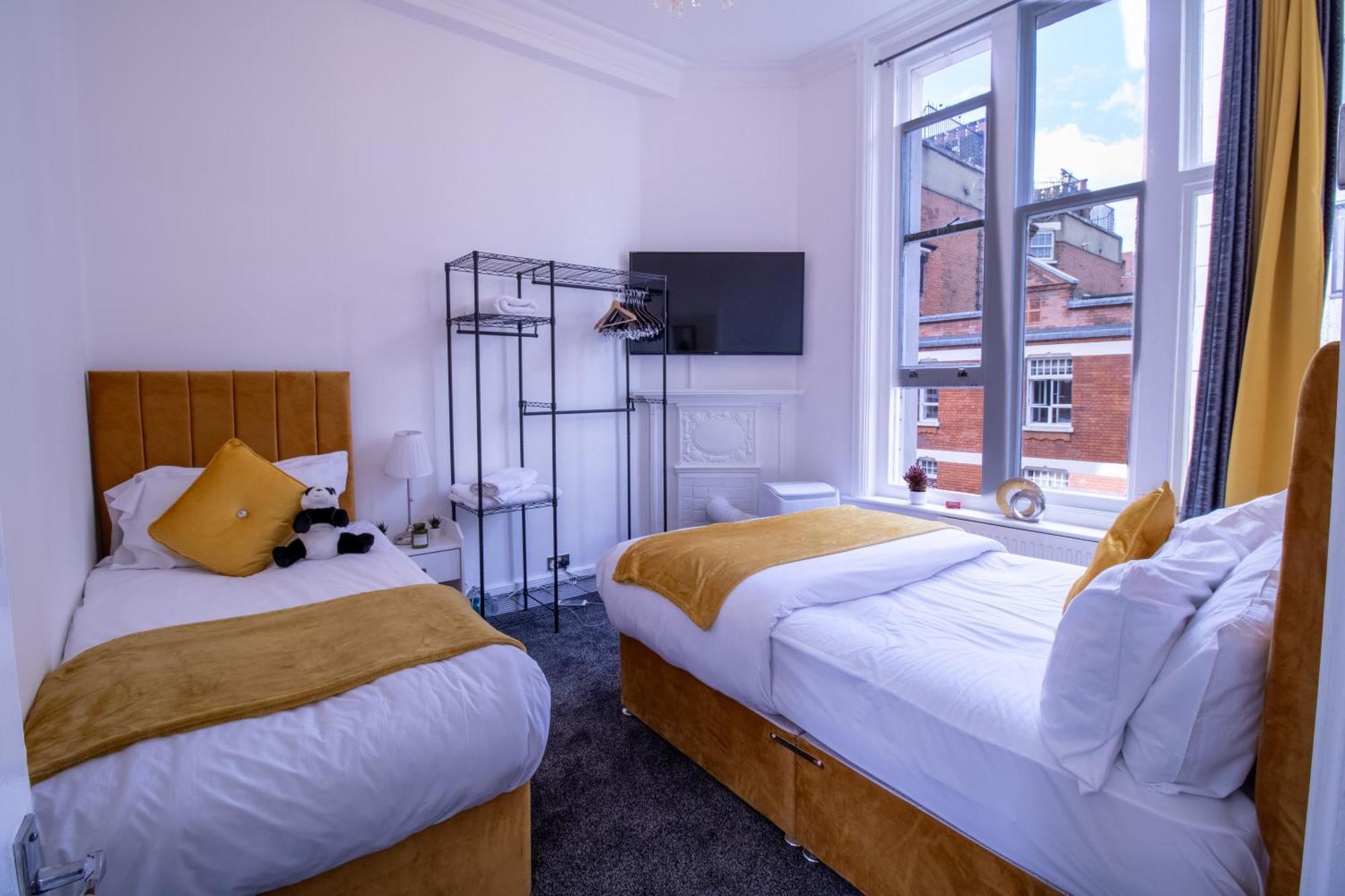 Апартаменты Elegant 3 Bedroom On Oxford Street Luxury Living In 2gc Лондон