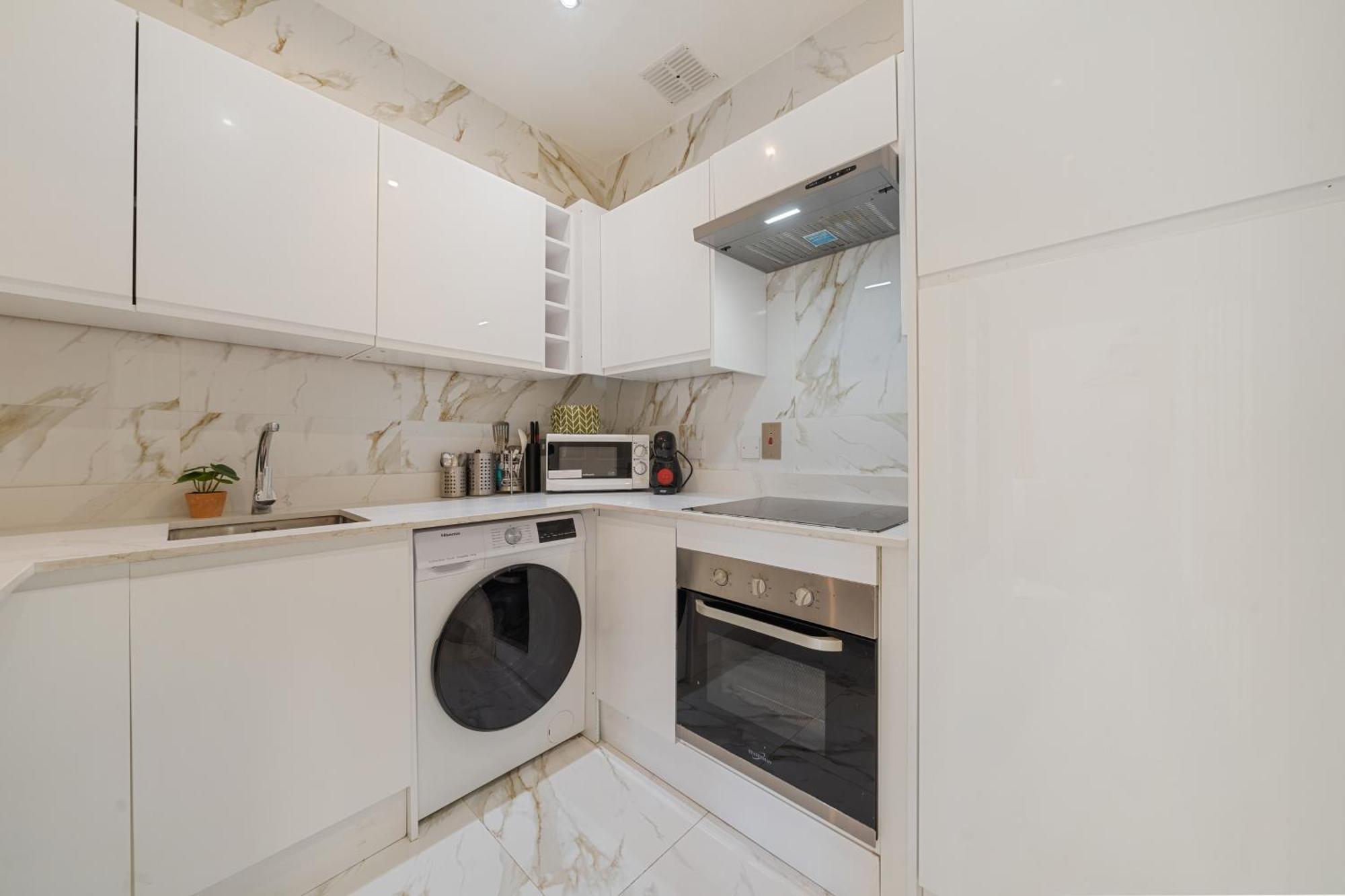 Elegant 3 Bedroom On Oxford Street Luxury Living In 2gc Апартаменты Лондон